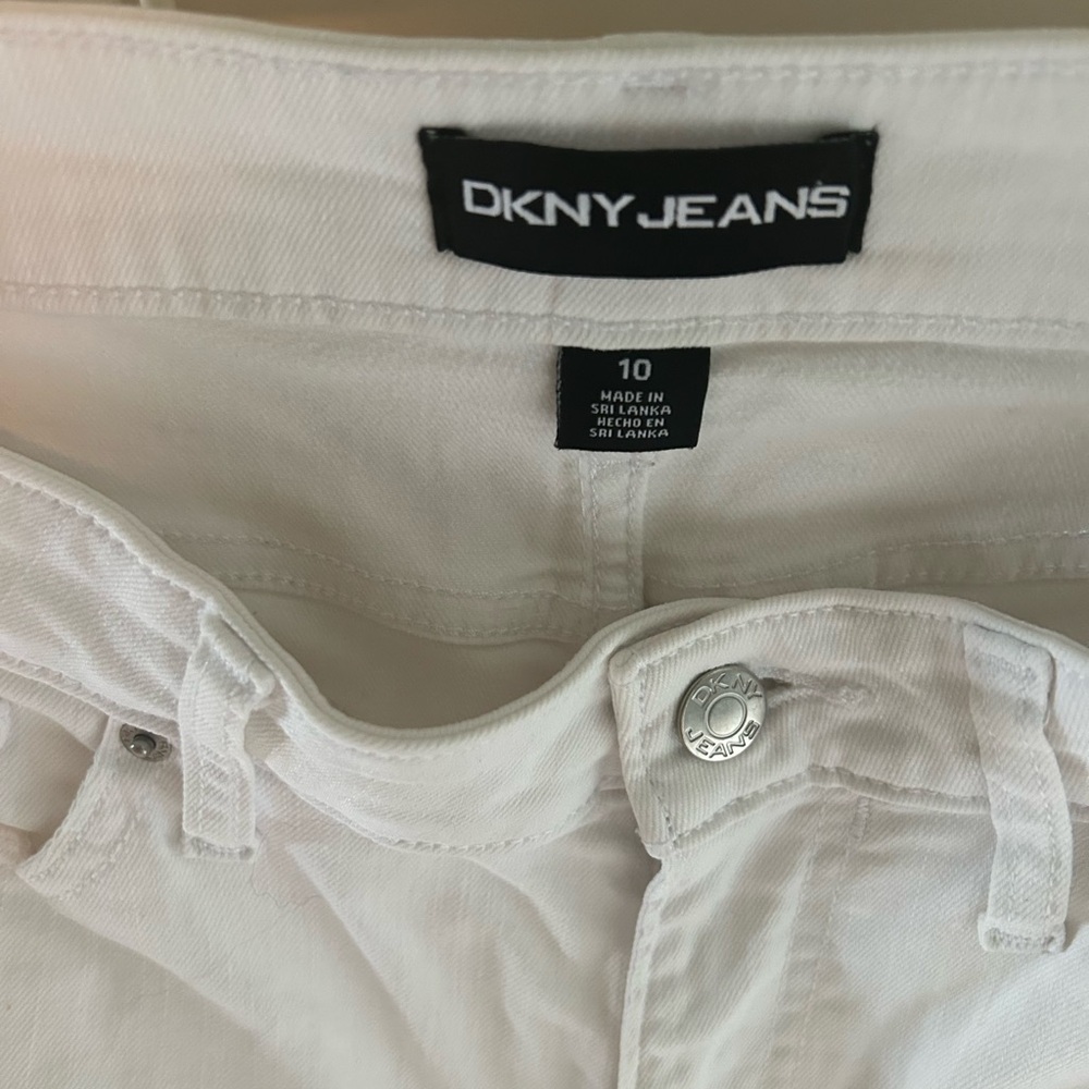 DKNY White Jeans Pristine Denim Essential